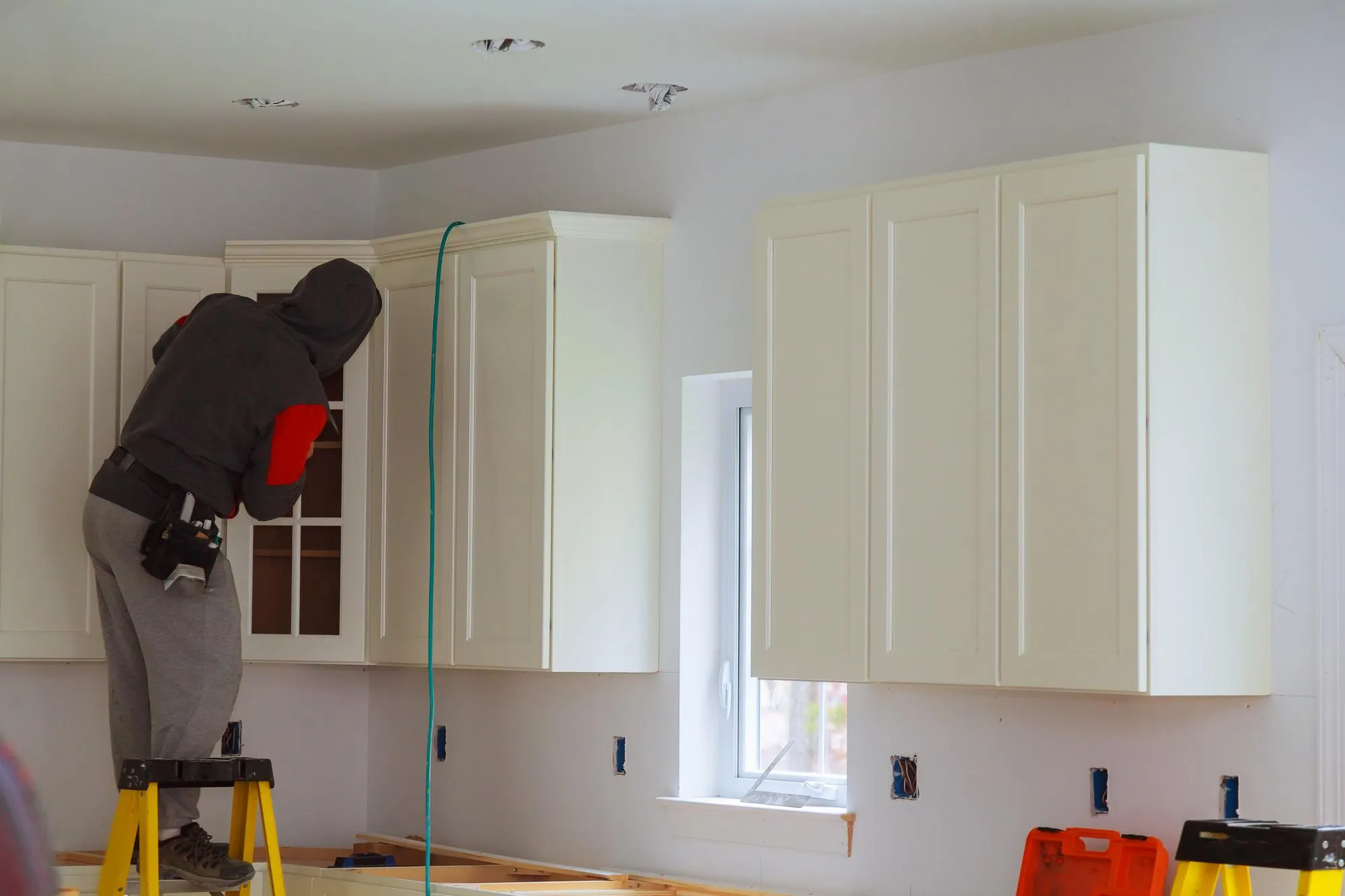 Why Choose Residential Cabinet Painting for Your Home Renovation